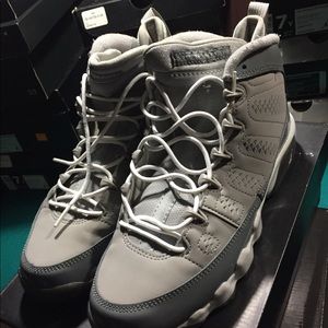 Jordan 9 size retro size 7